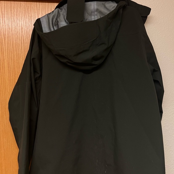 Filson Skagit Rain Jacket - Picture 3 of 4